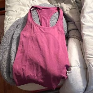 Lululemon swiftly tech